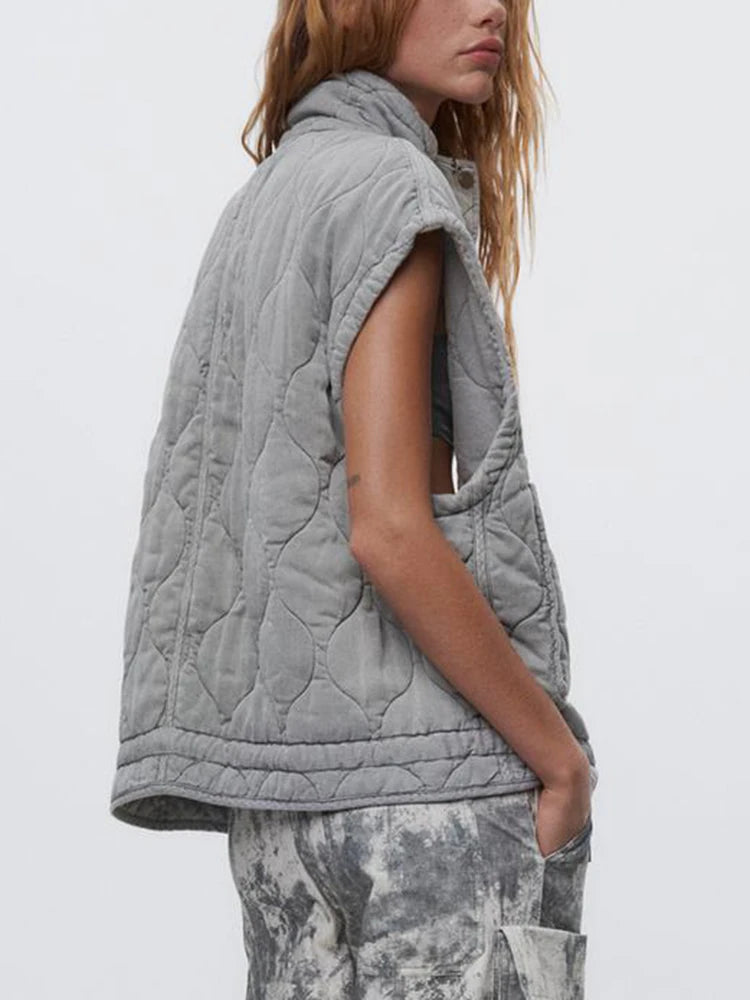 Geplooide bodywarmer