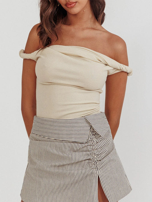 Gedraaide off-shoulder top